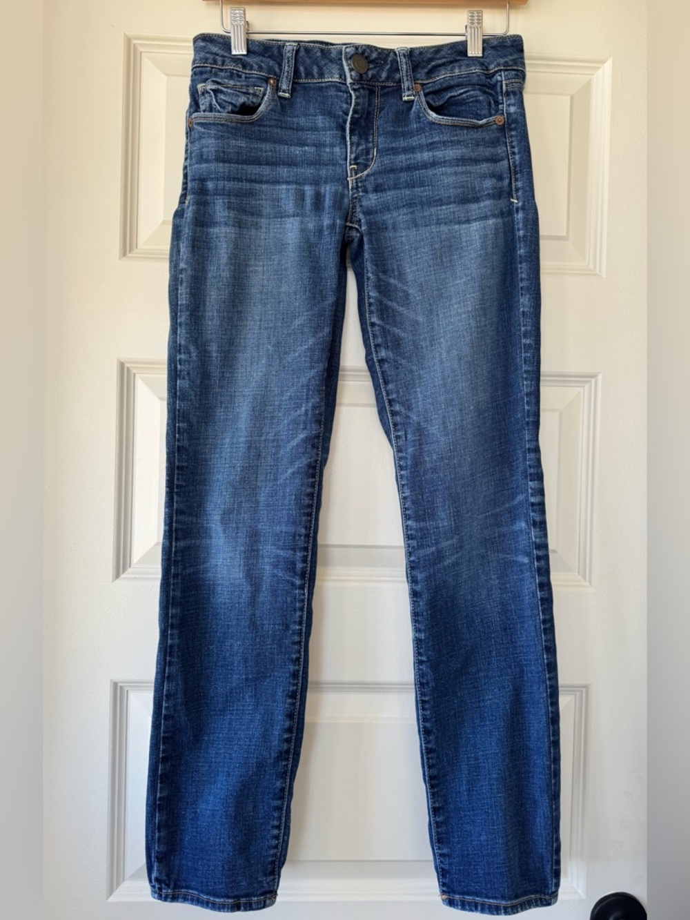 2012 America Eagle Vintage Stretch “Skinny” Fit Jeans. Excellent Condition!